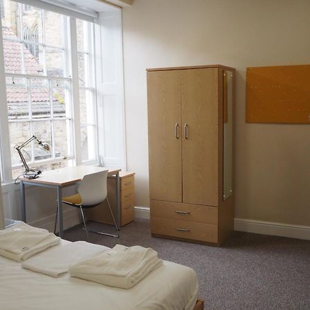 Bed and Breakfast St Chad'S College Дарем Экстерьер фото