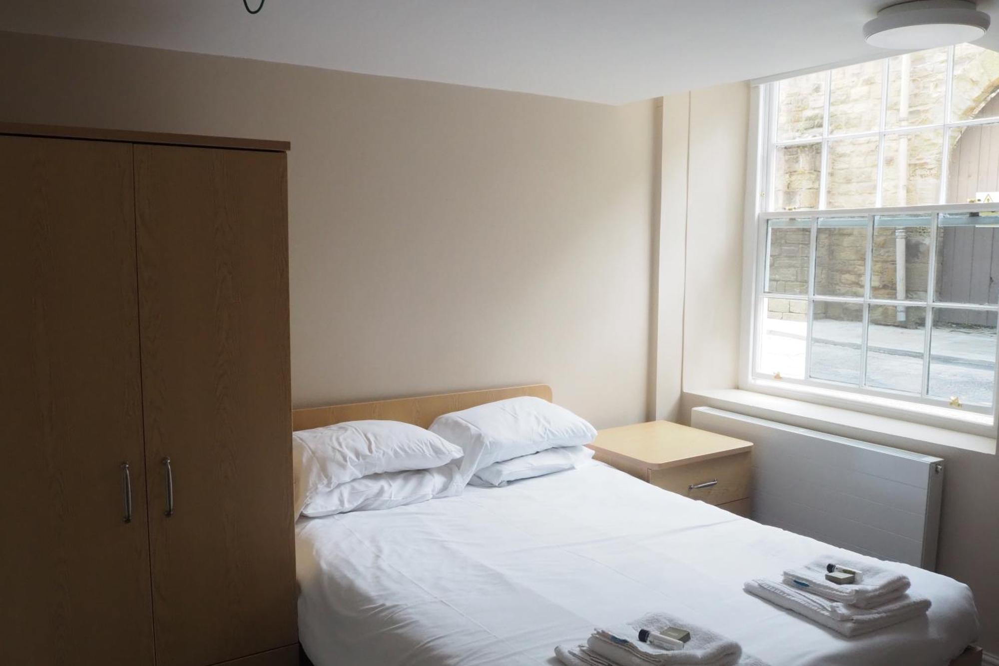 Bed and Breakfast St Chad'S College Дарем Экстерьер фото